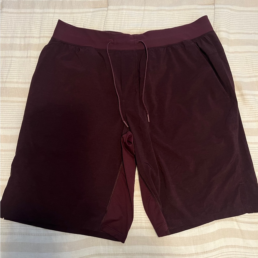 Men’s Lululemon Size XXL Pace Breaker Short 9” *Linerless